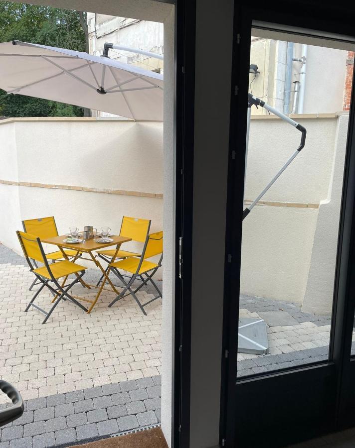 L'Archeveche : Au Pied De La Cathedrale Apartment Bourges Ngoại thất bức ảnh
